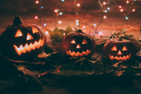 Halloween: Svelando le sue Spaventose Origini e Tradizioni